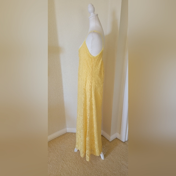 SHE-Soul Harmony Energy Lace Dress, size Medium - Picture 3 of 4